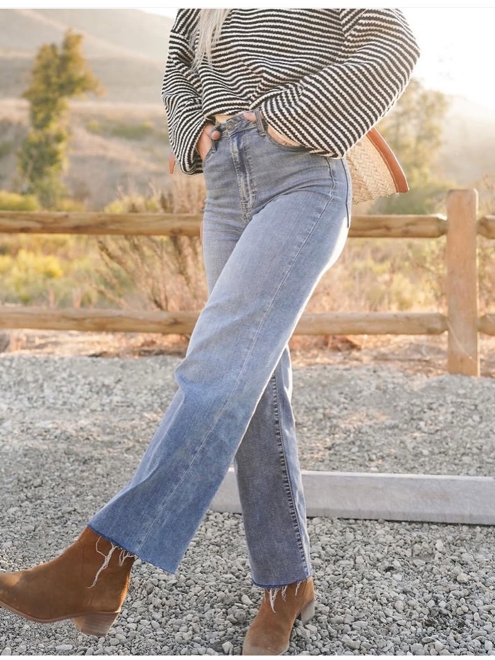 NWT• Carly Jean Los Angeles Laurel jeans Size 11